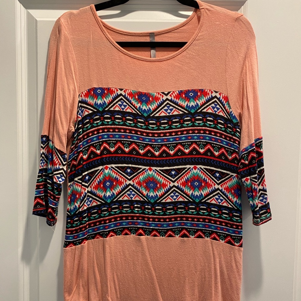 Tribal print 3/4 length sleeves